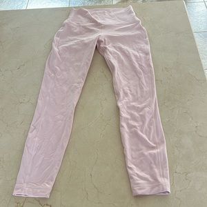 Lululemon align 25’ size 6 in pink